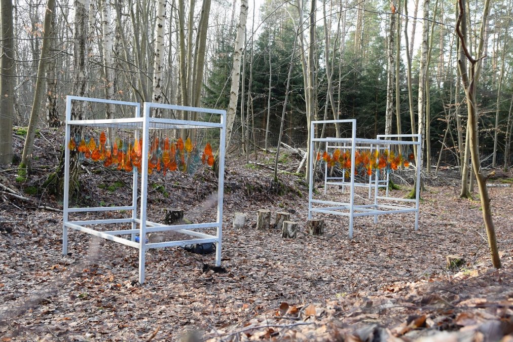 Memorial installation "Name Drops", &copy; Bianka B&uuml;low