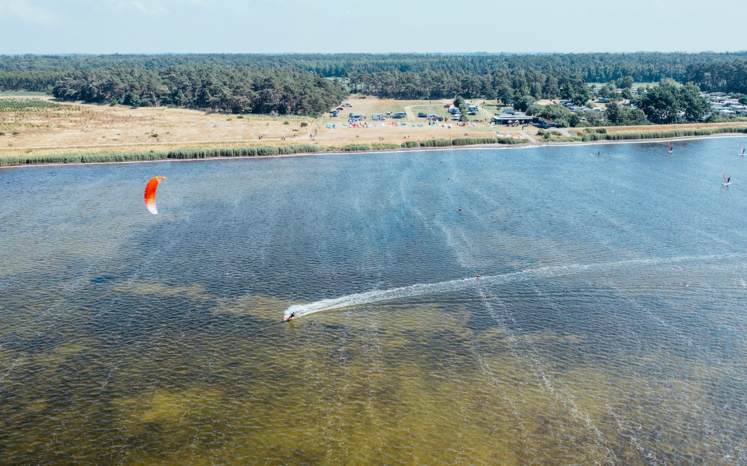 Kitesurfen op Ummanz bij Suhrendorf, © TMV/Gänsicke