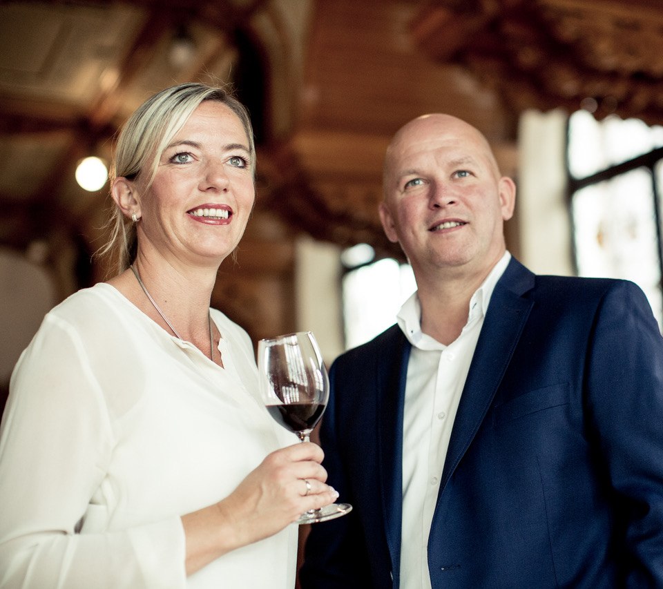 De eigenaars van Weinhaus Uhle in Schwerin Mevrouw en meneer Frymark