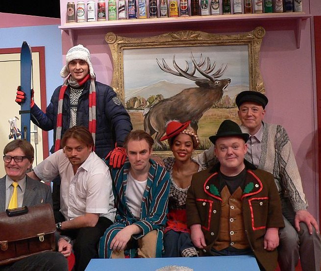 De theatertent Chapeau Rouge is speciaal ontworpen voor theatervoorstellingen, © Vorpommersche Landesbühne