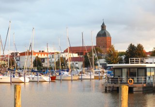 &copy; Stadt Ribnitz-Damgarten