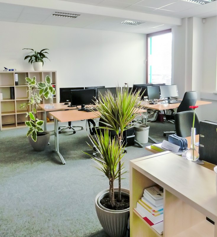 One of our training rooms with fully equipped workstations. // © ahnithing photography One of our training rooms with fully equipped workstations. // © ahnithing photography
