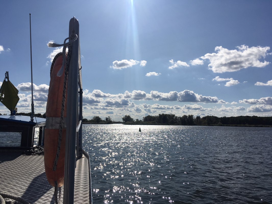 Rejs po jeziorze Kummerow // &copy; A. Groh