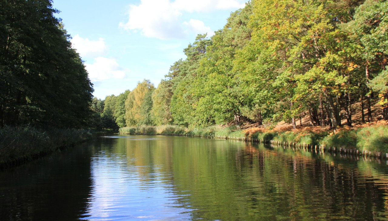 Wycieczka łodzią po szlaku wodnym Müritz-Havel, © GoAtlantis - Stefan Riesebeck Wycieczka łodzią po szlaku wodnym Müritz-Havel, © GoAtlantis - Stefan Riesebeck