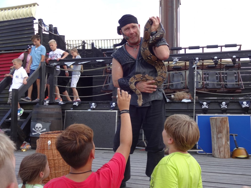 &copy; Chris de Flamboe