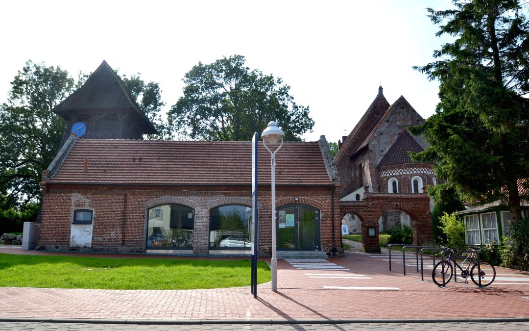 Altenkirchen Parish Church and Kosegarten House, © Tourismuszentrale Rügen