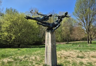 &copy; Gina Schulenberg