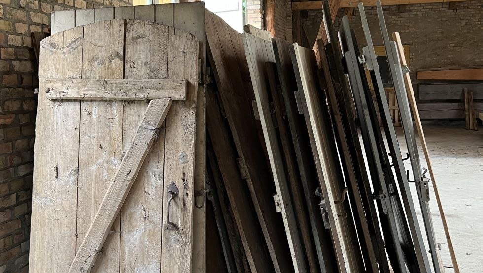 Partially restored doors, © Lutz Jähne