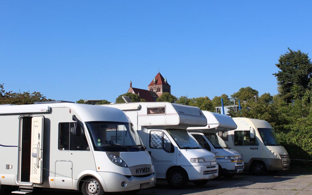 Caravan site with a view of St. Mary's Church in the center of the city, © Petra Fasten