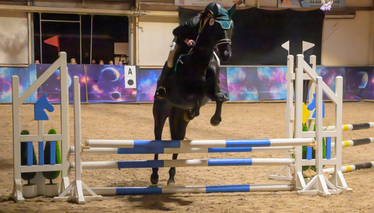 Skoki podczas Bernstein Riders' Day, © DE Skoki podczas Bernstein Riders' Day, © DE