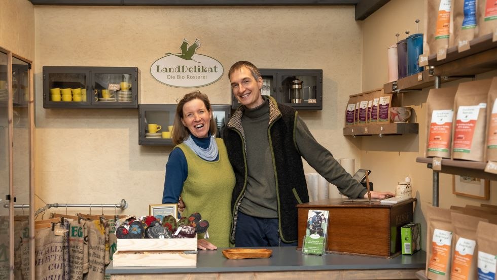 Michelle i Marcel Rost: "The Roasters", © Bio-Rösterei LandDelikat Michelle i Marcel Rost: "The Roasters", © Bio-Rösterei LandDelikat