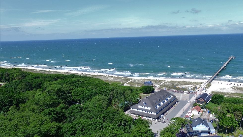 Bird's eye view of the Strandhotel Ostseewoge // © Strandhotel Ostseewoge Bird's eye view of the Strandhotel Ostseewoge // © Strandhotel Ostseewoge
