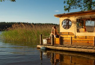 Was gibt es sch&ouml;neres, als auf dem Flo&szlig; ein Sonnenbad zu genie&szlig;en // &copy; MV-T/Myroad