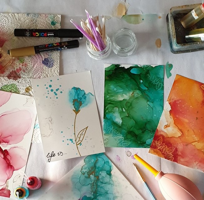 Example of painting with Alcohol-Ink, designed by Sandra Gockel, &copy; Sandra Gockel