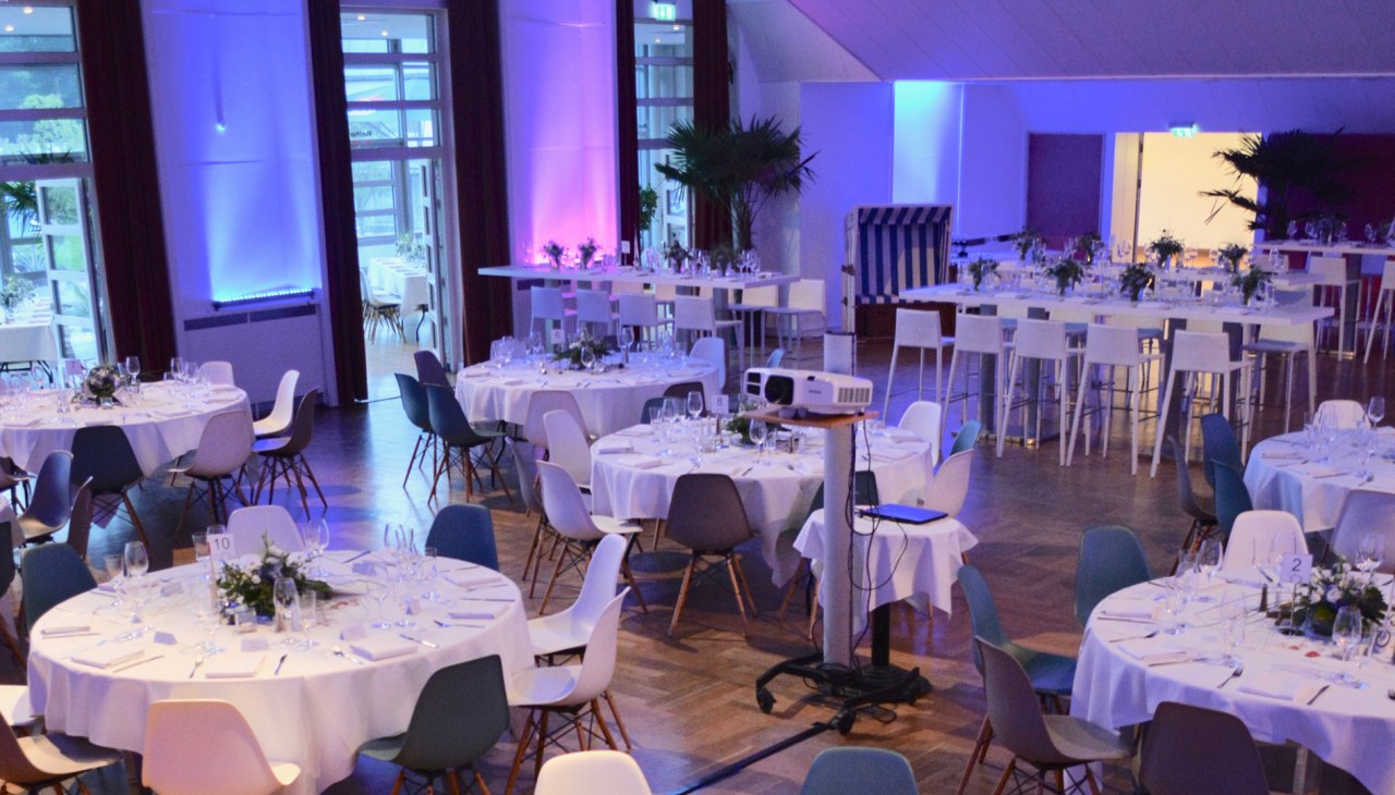 Kurhaus Hall, © Kurhaus Warnemünde Kurhaus Hall, © Kurhaus Warnemünde