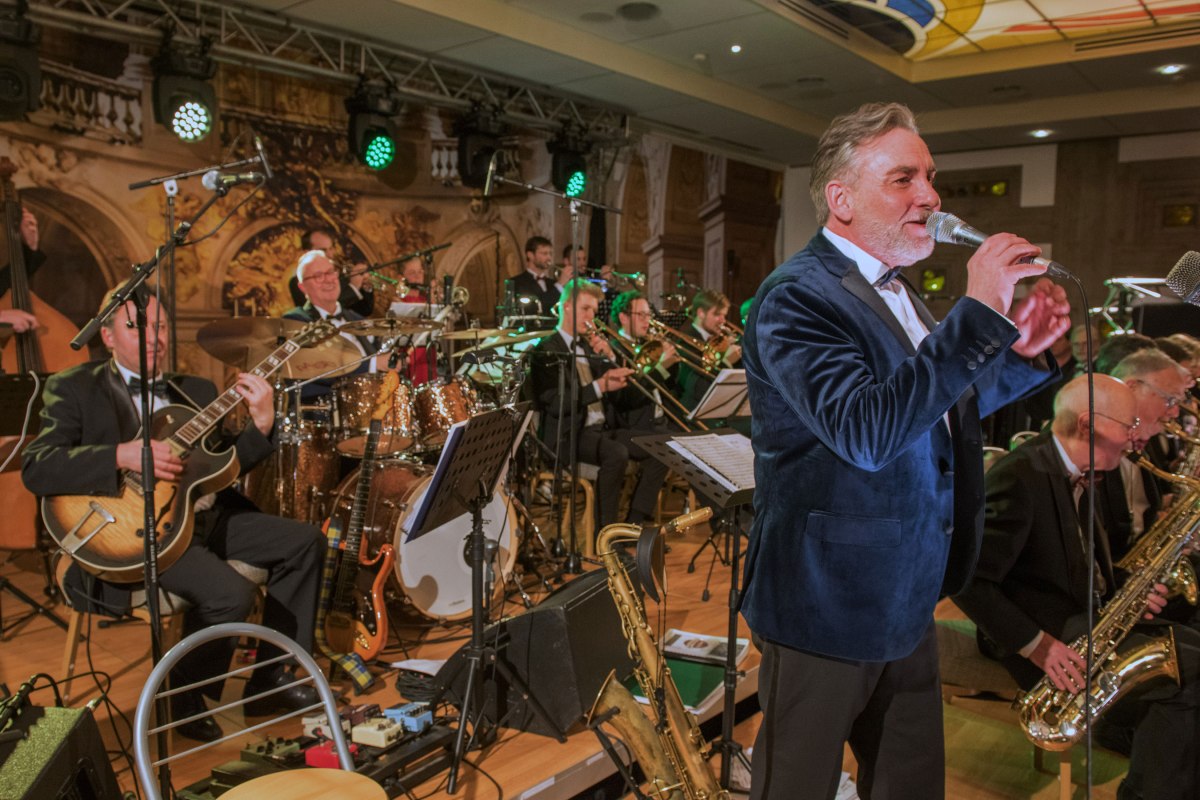 Pasternack Bigband na żywo na scenie, &copy; Jacqueline Boulanger