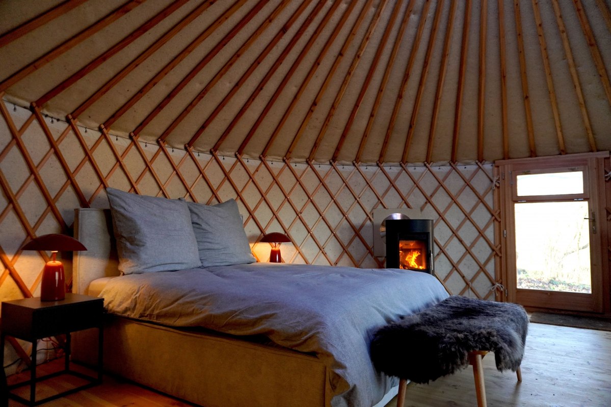 Vacations in a cozy yurt - at Gut Hasseldorf // &copy; Weingut Hasseldorf / L&uuml;ke