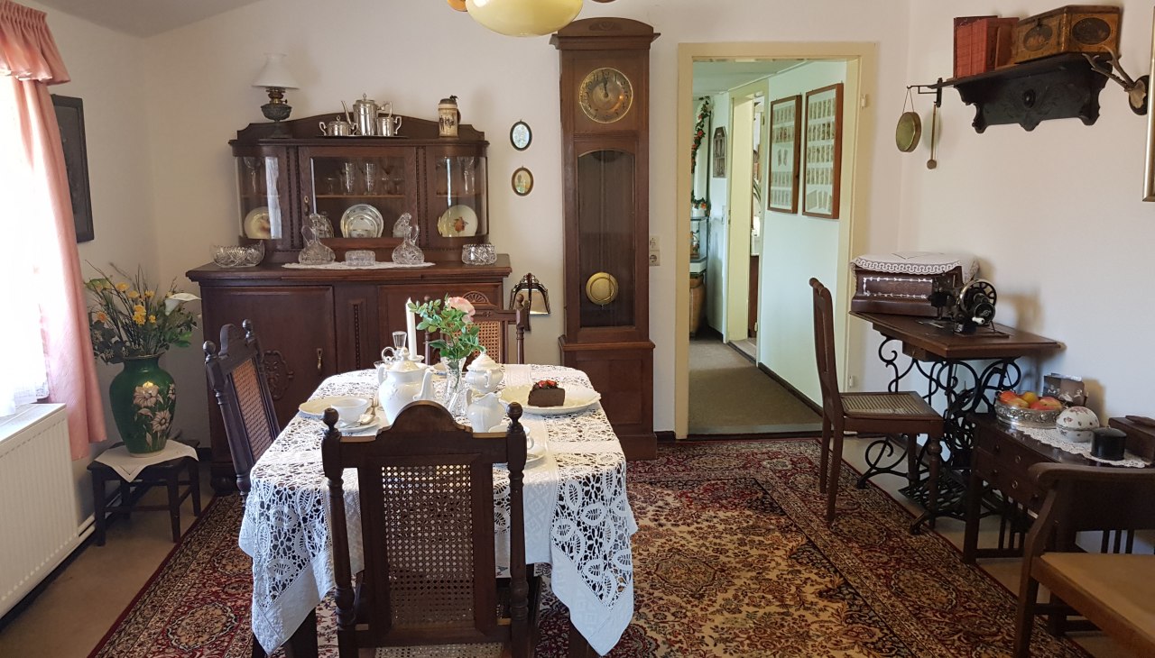 Eetkamer, © Kultur- und Sportring e.V. Eetkamer, © Kultur- und Sportring e.V.