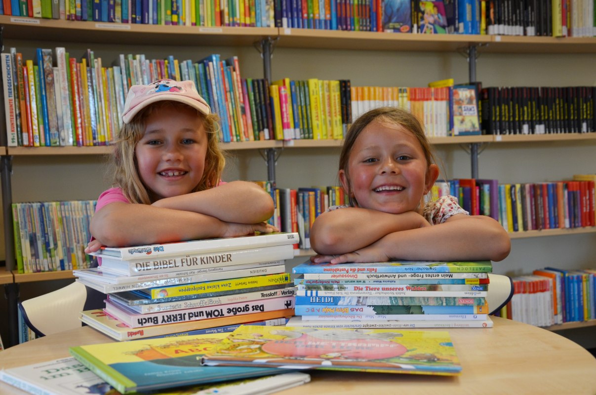 TIP VOOR KINDEREN: Winterlezen voor kinderen met punch en koekjes, &copy; Bibliothek
