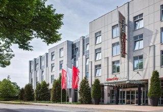 Hotel from the outside // © IntercityHotel GmbH Hotel from the outside // © IntercityHotel GmbH