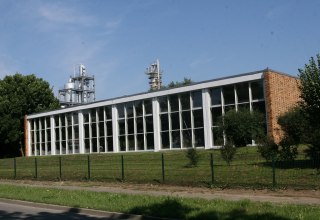 Udsigt til svømmehallen udefra // © Sabrina Wittkopf-Schade Udsigt til svømmehallen udefra // © Sabrina Wittkopf-Schade