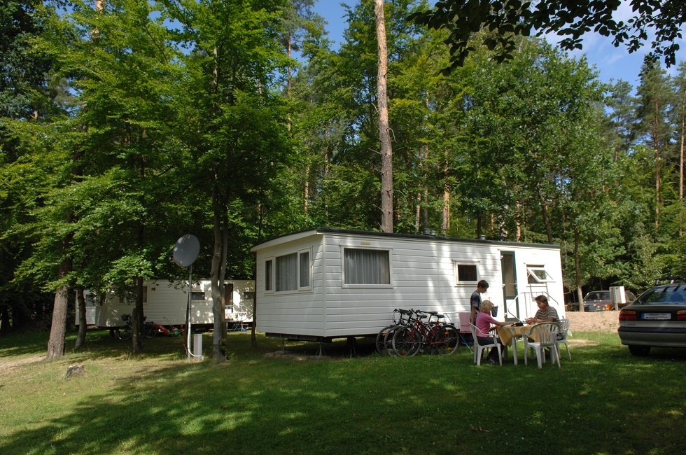 In addition to sites for caravans and motor homes, there are three mobile homes for rent. // © Haveltourist In addition to sites for caravans and motor homes, there are three mobile homes for rent. // © Haveltourist