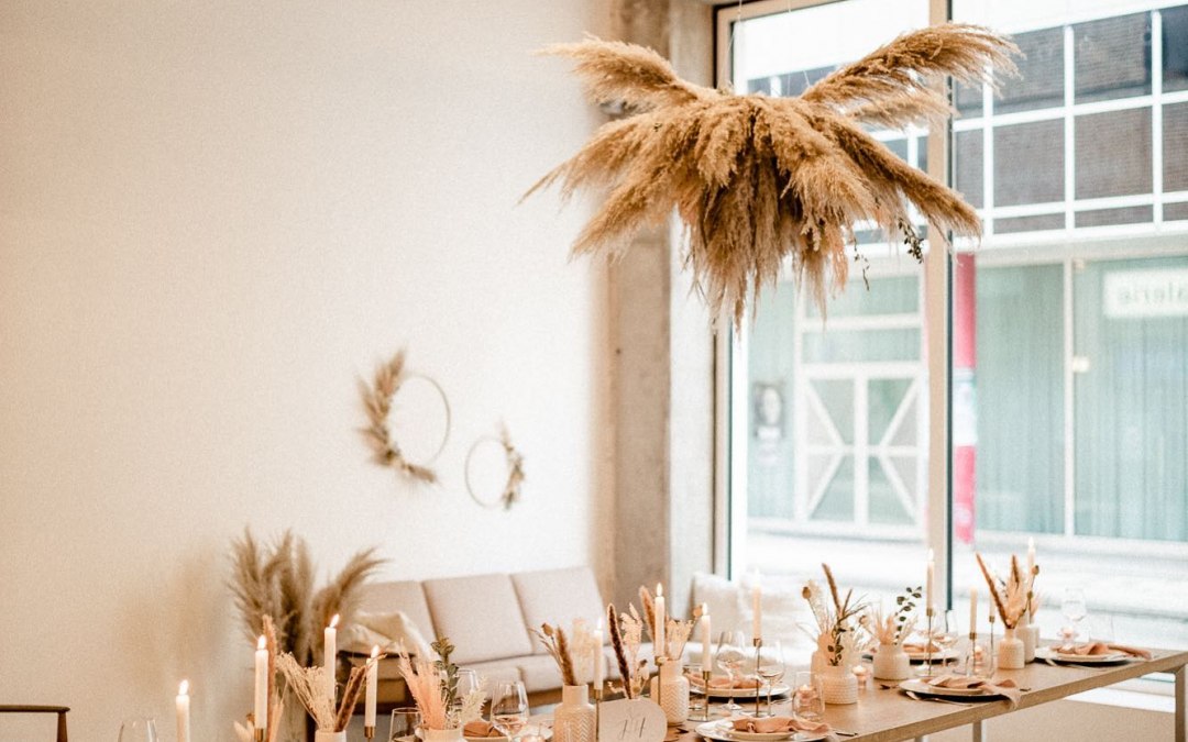 Co-Working Café tafel, © Co-Working Café tisch