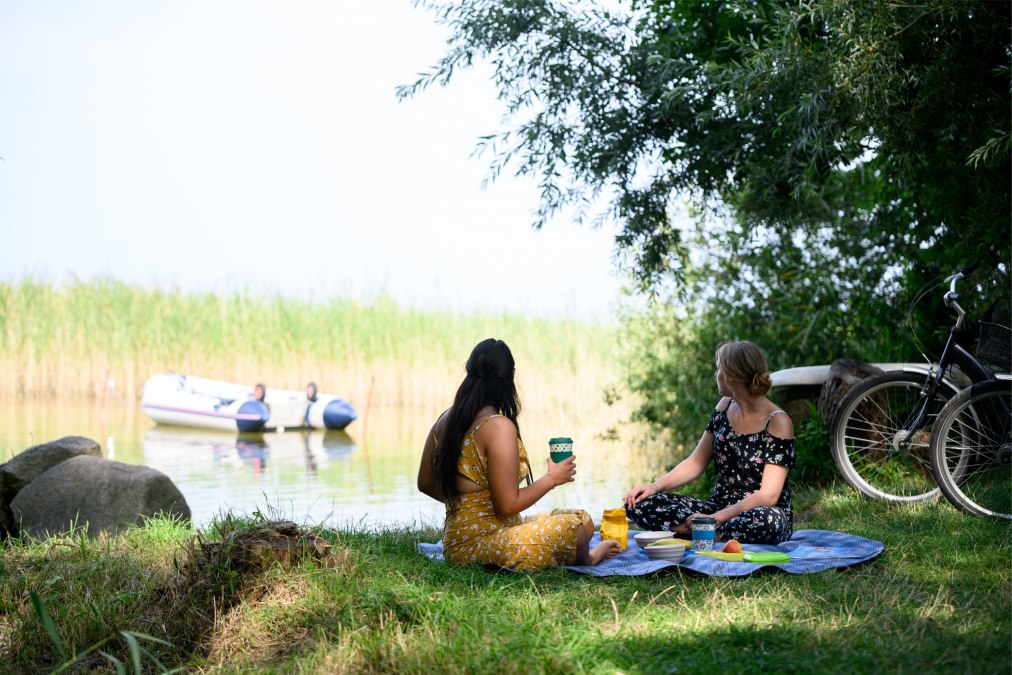 Bathing beach at the "Bolter Ufer" campsite C15, © TDG Rechlin mbH / BVCDMV Holger Martens Bathing beach at the "Bolter Ufer" campsite C15, © TDG Rechlin mbH / BVCDMV Holger Martens