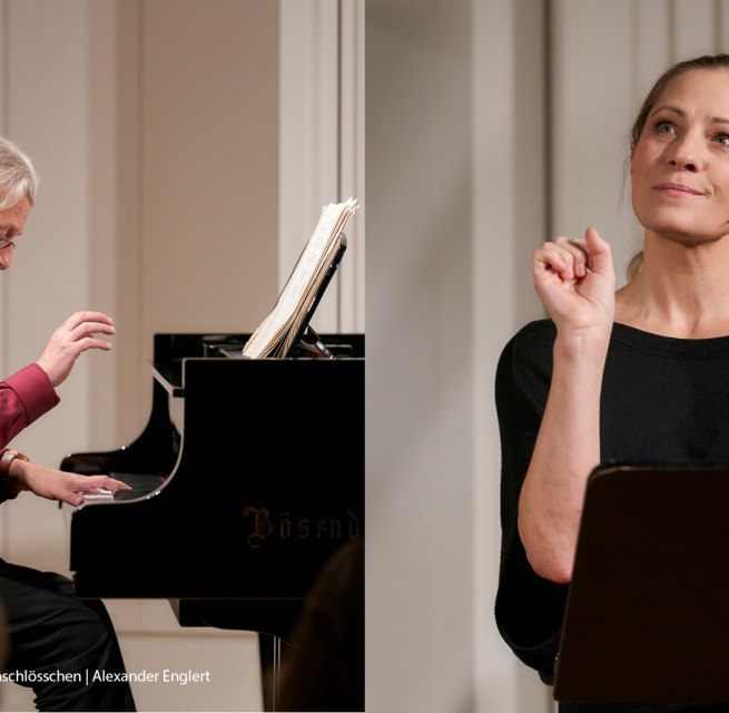 "The nightingale in my garden is silent" A literary-musical homage to Mascha Kal&eacute;ko with Judith Jakob (vocals) and Joachim Jezewski (piano) // &copy; B&uuml;rgerstiftung im Holzhausenschl&ouml;sschen | Alexander Englert