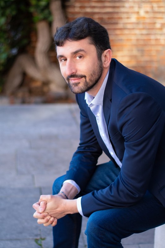 Autor // &copy; Dorinne Johnson