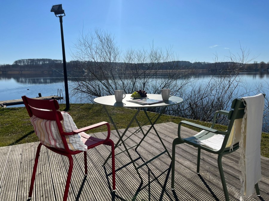 Breakfast by the water, © Landwind