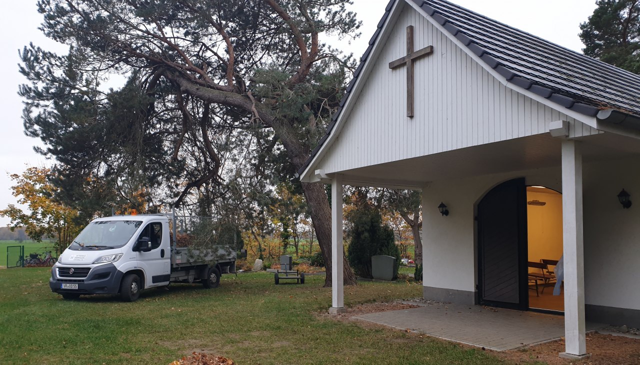 Dzień ochrony środowiska na cmentarzu w Dierhagen, © Umwelttag Dierhagen-1.jpg