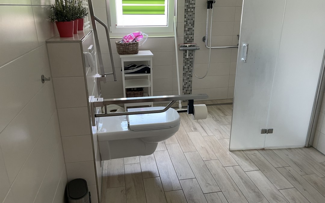 WC mit Haltegriffen, © TMV/Wilken