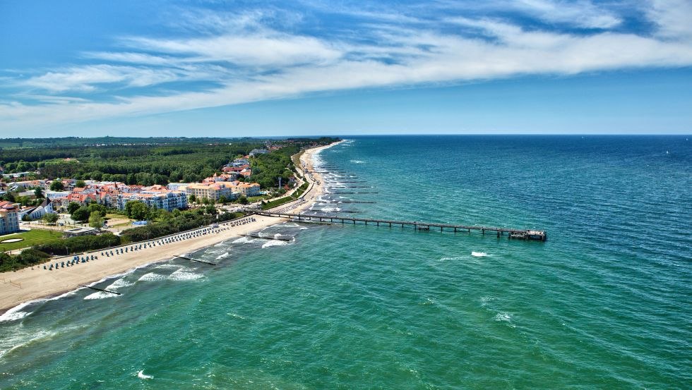 Widok z lotu ptaka na K&uuml;hlungsborn, &copy; TSK GmbH