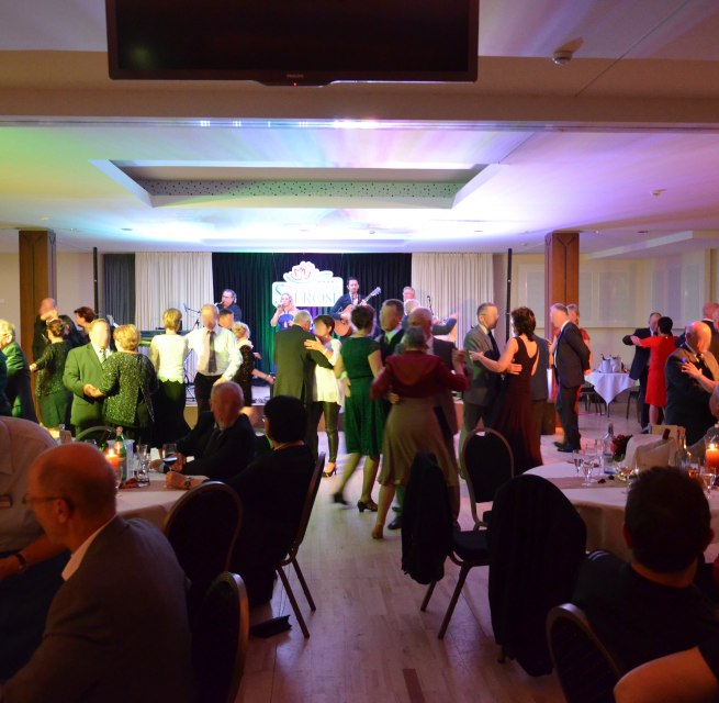 &copy; Herbstball.jpg