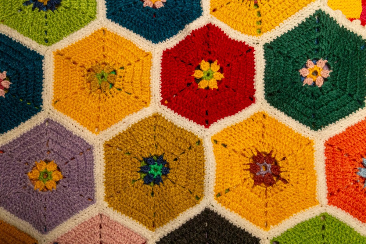 Patchwork quilt // &copy; Sabine Reichmann