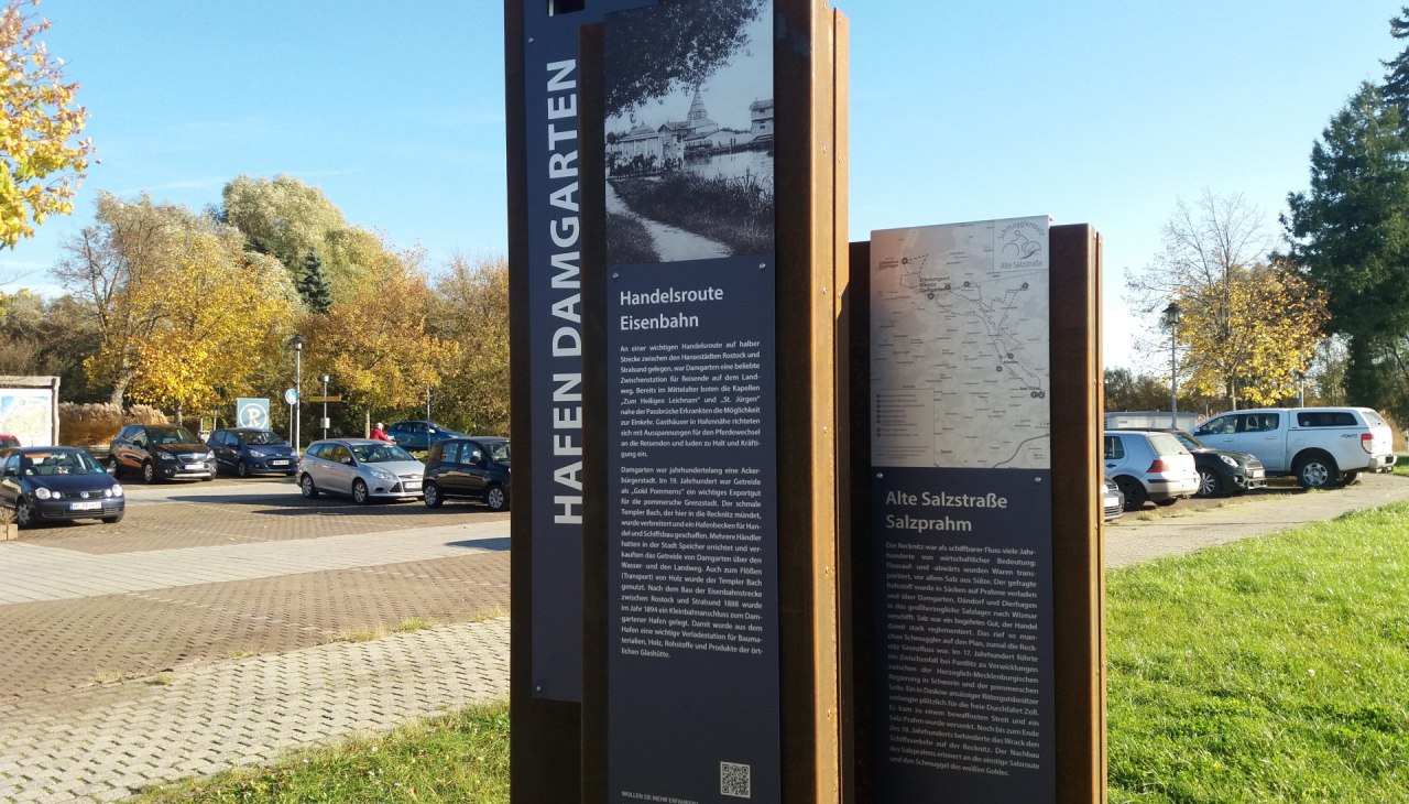 salzprahm-alte-salzstrasse-hafen-damgarten-stele, © M. Hagemann