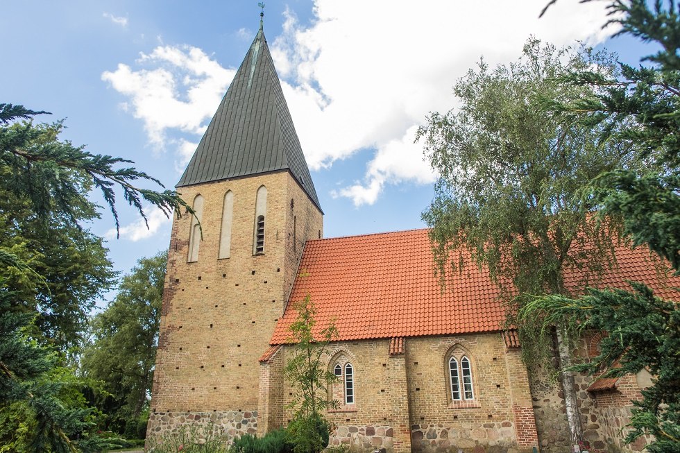The village church Lambrechtshagen photographed from the south front., © Frank Burger