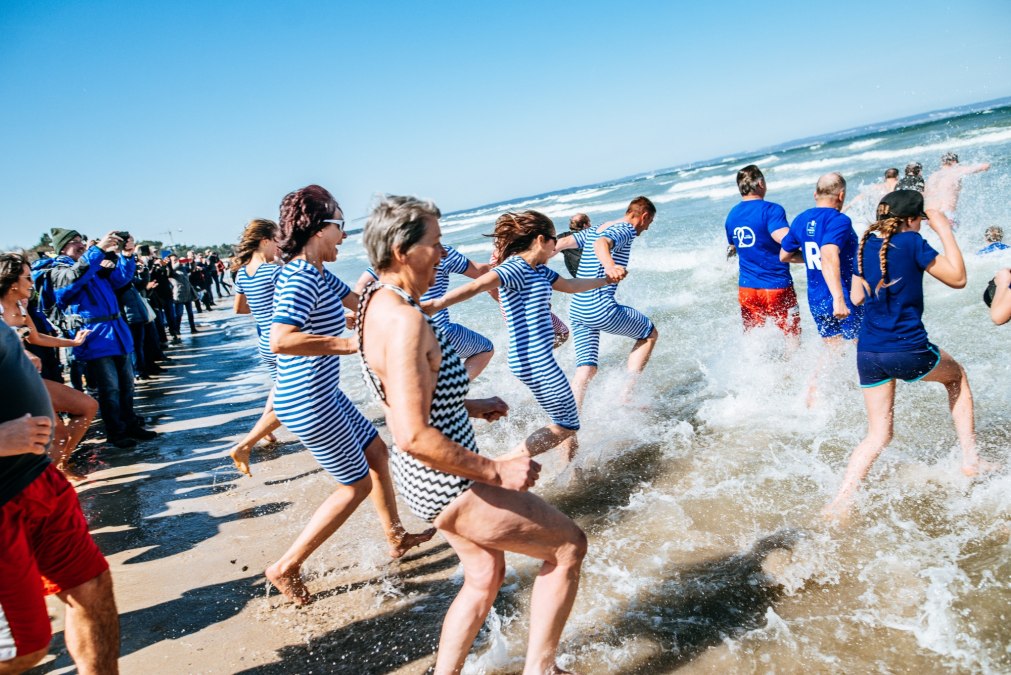 SEIZOEN UPDATE met de traditionele Binzer Anbaden, © Binzer Bucht Tourismus