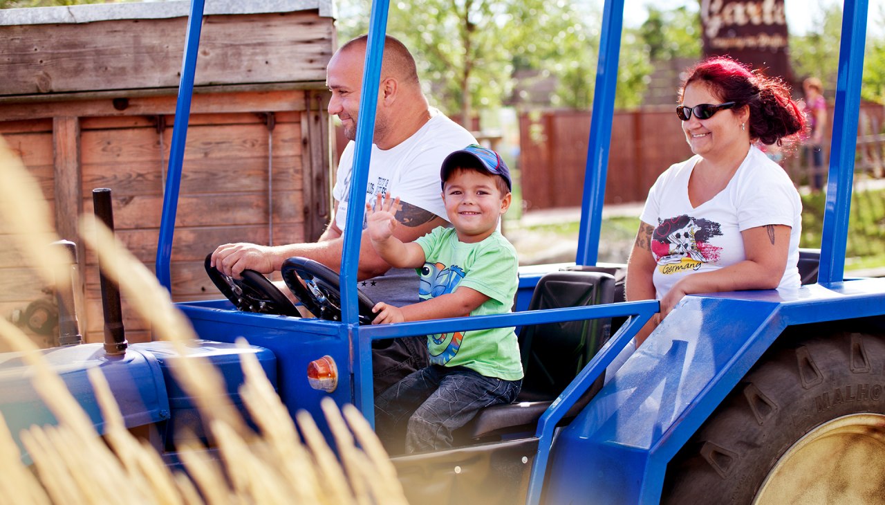Tractorspoorweg, © Karls Erlebnis-Dorf Tractorspoorweg, © Karls Erlebnis-Dorf