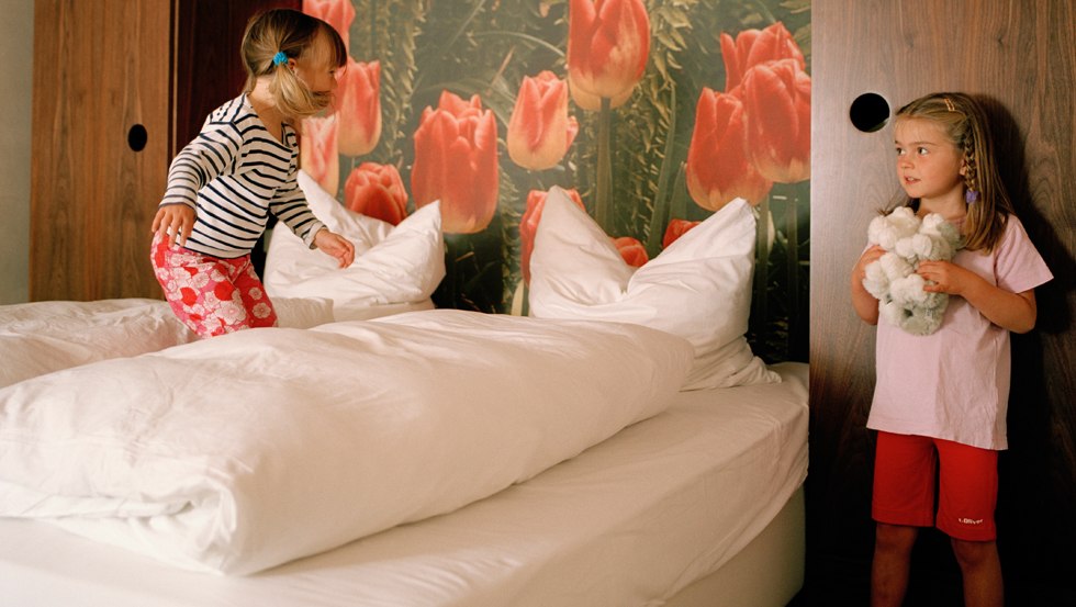 Suite der Badescheune Seehotel am Neuklostersee // &copy; Hauke Dressler