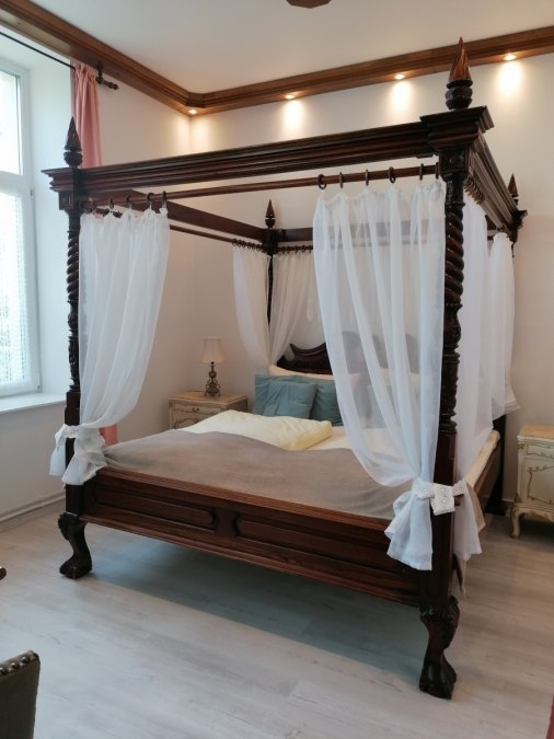 Landhaus-Thaetner-Fewo1-Himmelbett2, © Landhaus Thätner