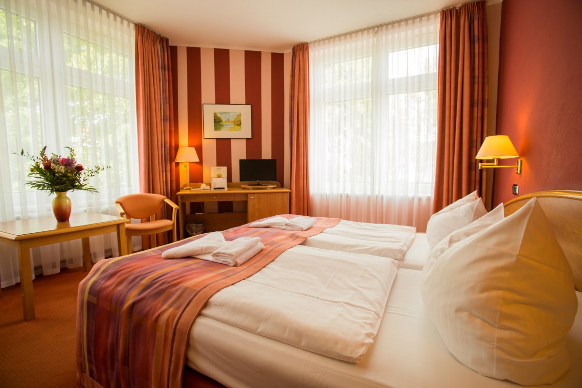 Comfortabele tweepersoonskamer, © Residenz Hotel Graal-Müritz GmbH Comfortabele tweepersoonskamer, © Residenz Hotel Graal-Müritz GmbH