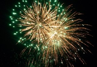 © Feuerwerk.jpg © Feuerwerk.jpg