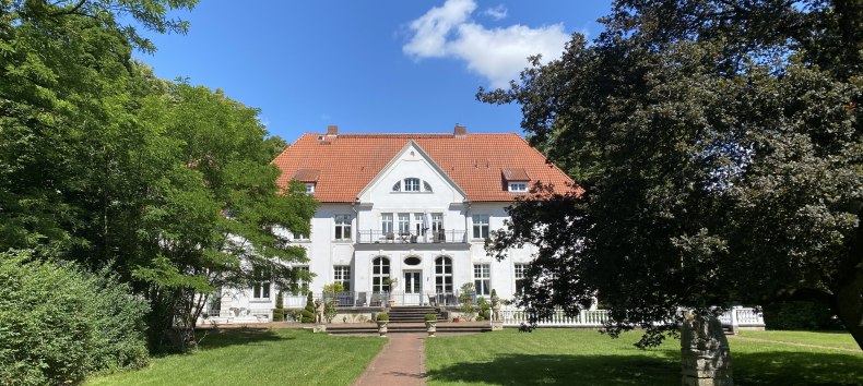 &copy; Jens Buhrmann