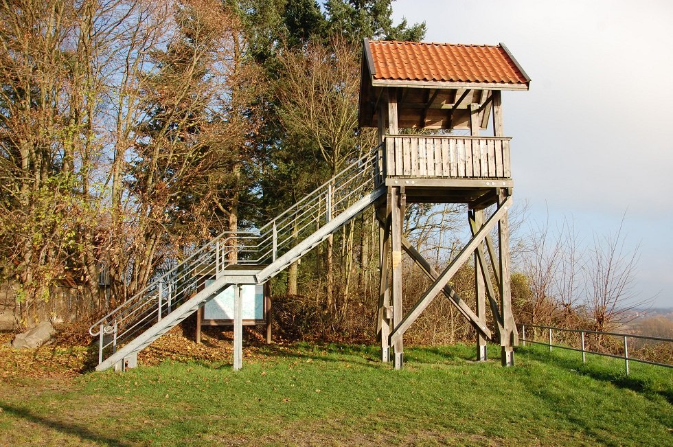 De Elwkieker observatietoren staat op de Elbberg., © Gabriele Skorupski