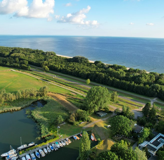 © 09.08.2022 Achterwasser_2.jpeg © 09.08.2022 Achterwasser_2.jpeg