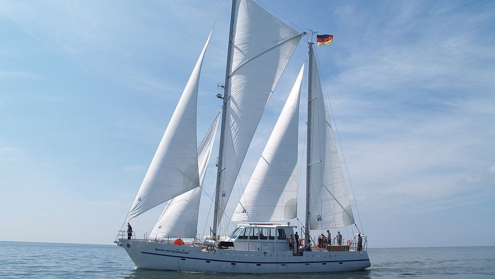 Boordzweefvliegtuig "Wapen van Ueckermünde // © Zerum Boordzweefvliegtuig "Wapen van Ueckermünde // © Zerum