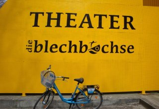 Het gele theater - Het conservenblik // &copy; UTG