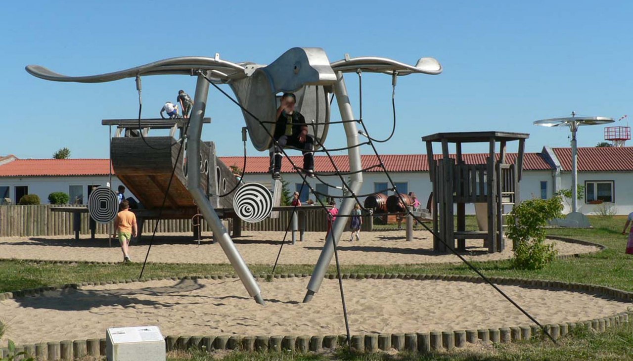 Een vogel om mee te vliegen, © Wittig Een vogel om mee te vliegen, © Wittig